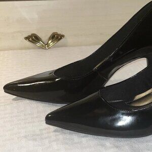 Comfort Plus by Predictions Size 10.5W Black Patent Leather Pumps Heels Women’s